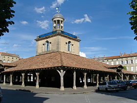 La halle de Revel